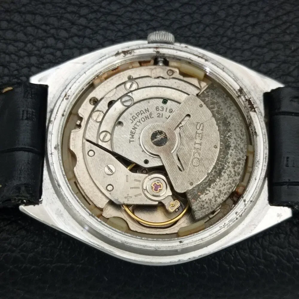 Vintage 1980 Seiko Automatic Mens Silver Watch W/daydate & Silver Accents